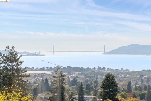 2605 Hilgard Ave, Berkeley, CA 94709