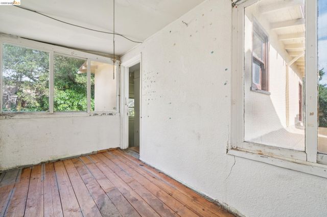 2605 Hilgard Ave, Berkeley, CA 94709