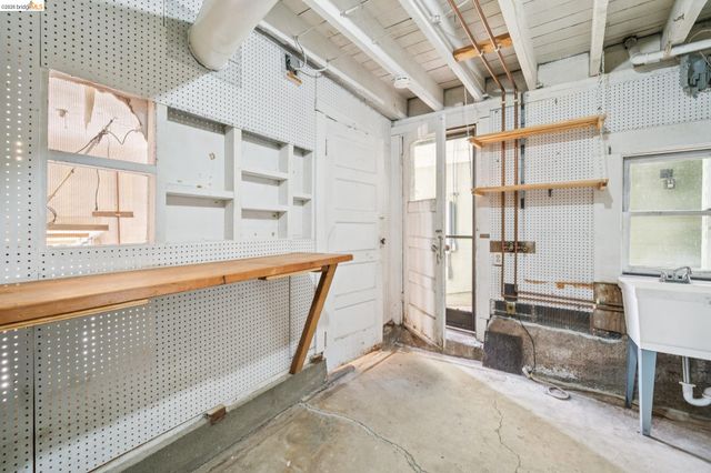 2605 Hilgard Ave, Berkeley, CA 94709