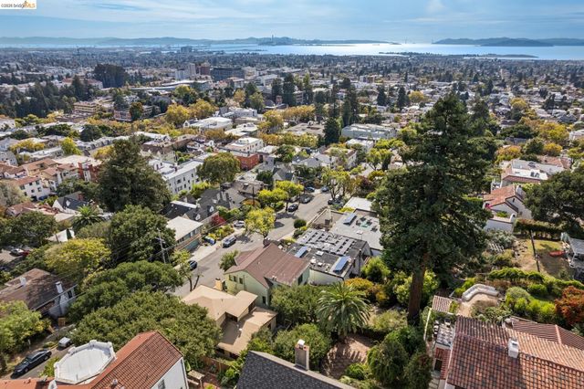 2605 Hilgard Ave, Berkeley, CA 94709