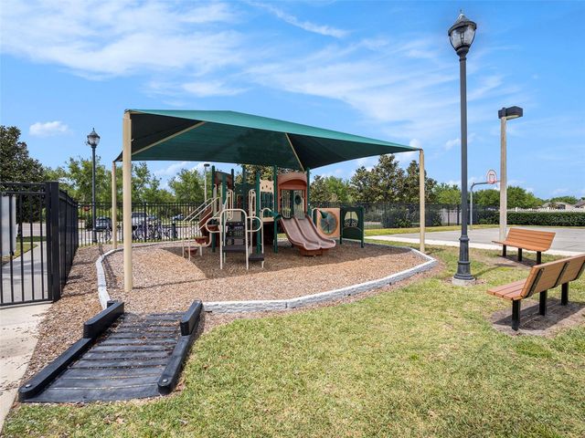 7924 CARRIAGE POINTE DRIVE, Gibsonton, FL 33534