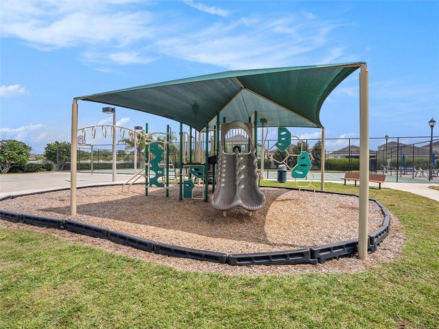 7924 CARRIAGE POINTE DRIVE, Gibsonton, FL 33534