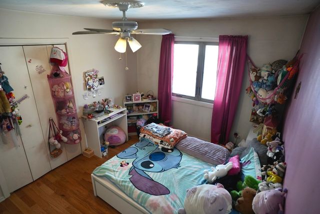 512 Shenandoah Trail, Elgin, IL 60123