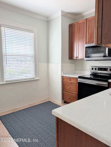 2129 RIVER Boulevard 6, Jacksonville, FL 32204