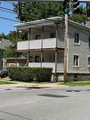 61-63 Franklin Street, Poughkeepsie, NY 12601