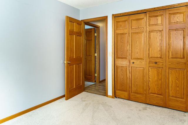 1601 N Innsbruck Drive 373NE, Fridley, MN 55432