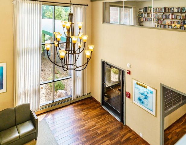 1601 N Innsbruck Drive 373NE, Fridley, MN 55432