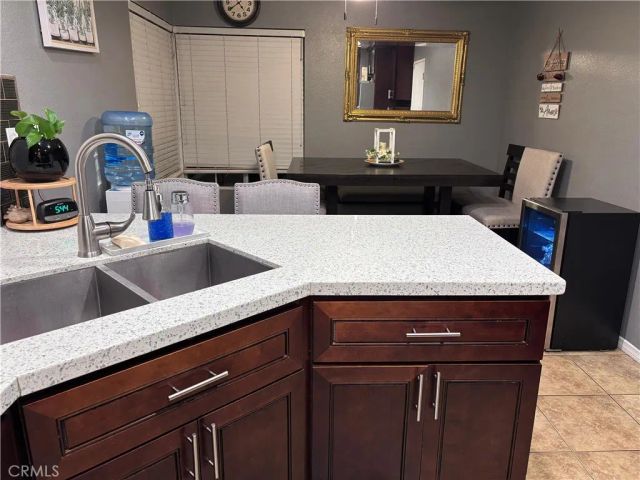 560 Coudures, Perris, CA 92571