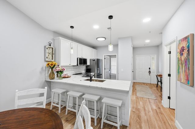 5810 Longwood Dr Unit 303, Murrells Inlet, SC 29576