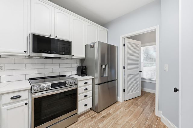 5810 Longwood Dr Unit 303, Murrells Inlet, SC 29576