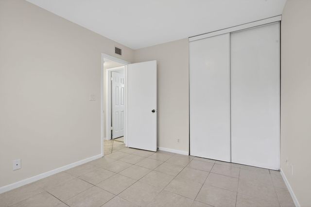 4251 Carambola Circle S, Coconut Creek, FL 33066