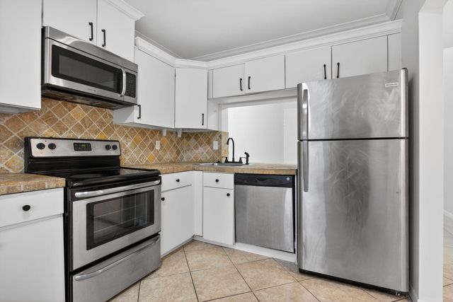 4251 Carambola Circle S, Coconut Creek, FL 33066