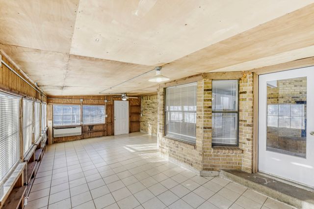 517 Kings Gate Road, Willow Park, TX 76087