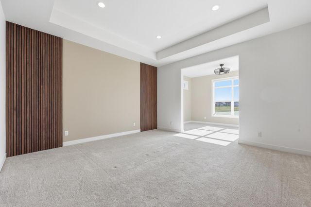 711 Rania Way W, West Fargo, ND 58078