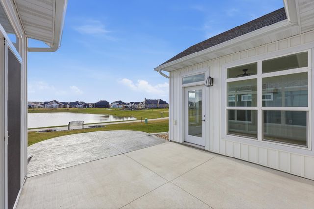 711 Rania Way W, West Fargo, ND 58078