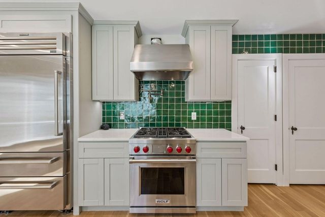 4525 Abbott Avenue S, Minneapolis, MN 55410