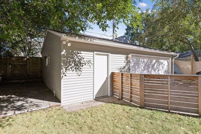 4525 Abbott Avenue S, Minneapolis, MN 55410