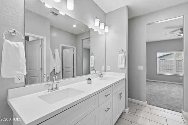 1692 W AZTEC Drive, Coolidge, AZ 85128