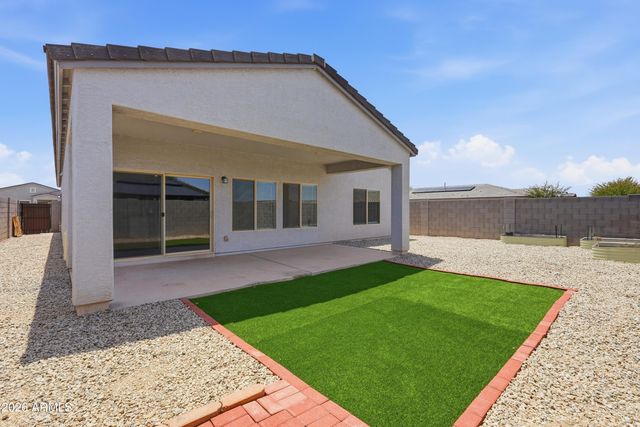 1692 W AZTEC Drive, Coolidge, AZ 85128