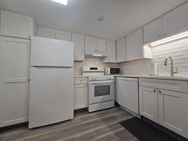 51 Melrose Street 2A, Melrose, MA 02176