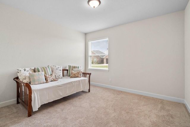 305 Champions Court, El Campo, TX 77437