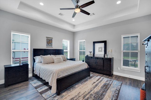 8611 Mattie Lane, Waxahachie, TX 75167