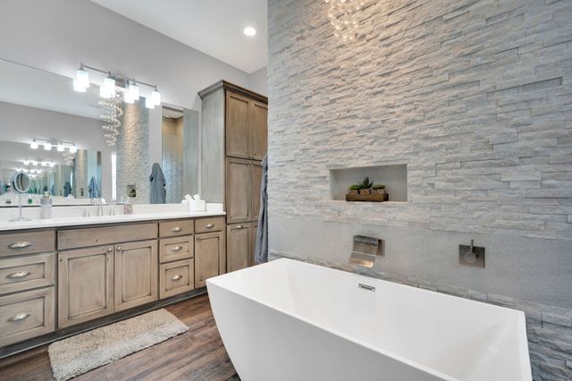 8611 Mattie Lane, Waxahachie, TX 75167