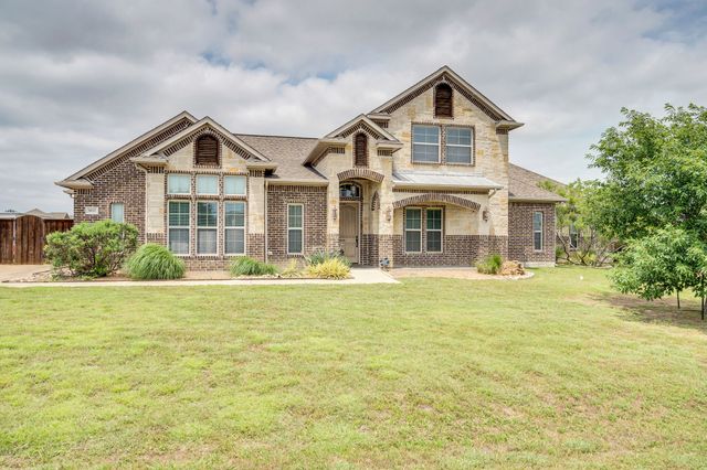 8611 Mattie Lane, Waxahachie, TX 75167