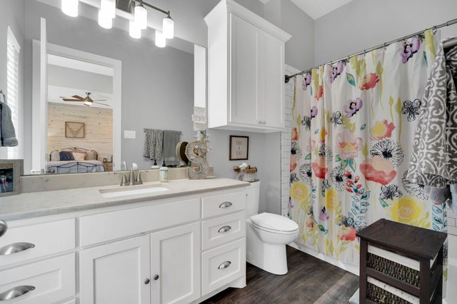 8611 Mattie Lane, Waxahachie, TX 75167