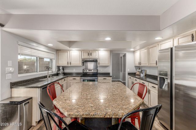 72 S 222ND Avenue, Buckeye, AZ 85326