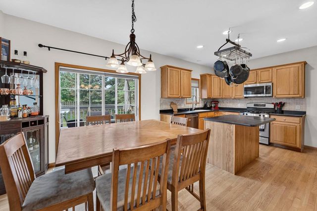 5685 Kinsale Drive, Fitchburg, WI 53711