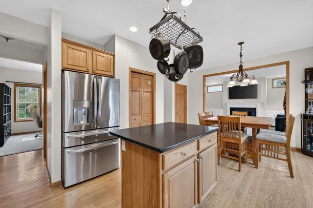 5685 Kinsale Drive, Fitchburg, WI 53711