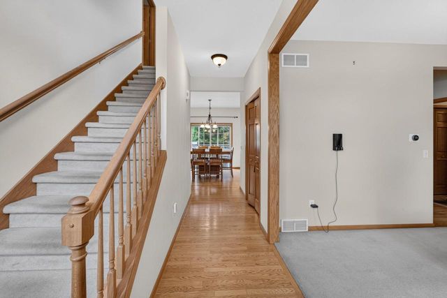 5685 Kinsale Drive, Fitchburg, WI 53711