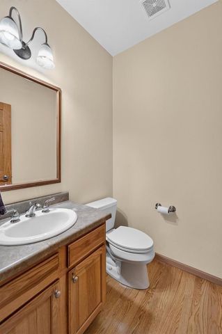5685 Kinsale Drive, Fitchburg, WI 53711