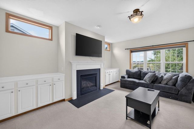 5685 Kinsale Drive, Fitchburg, WI 53711