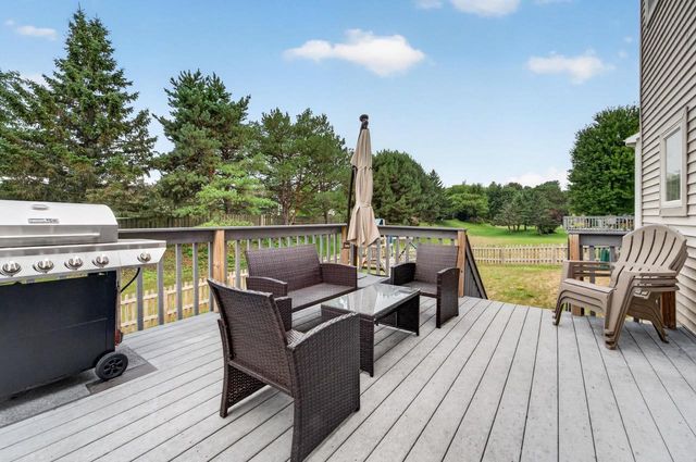 5685 Kinsale Drive, Fitchburg, WI 53711