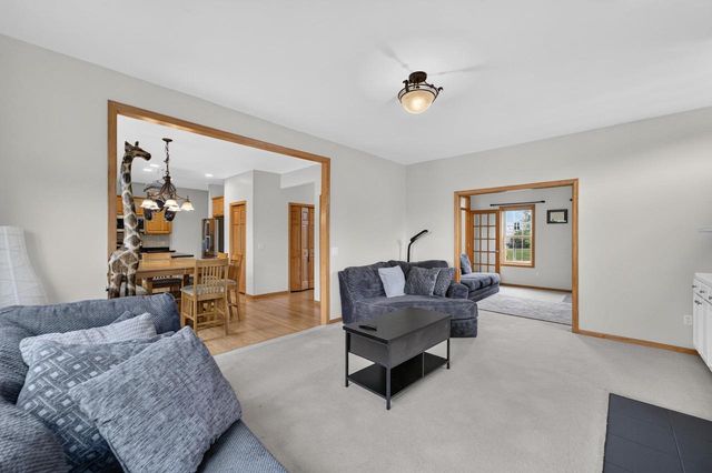 5685 Kinsale Drive, Fitchburg, WI 53711