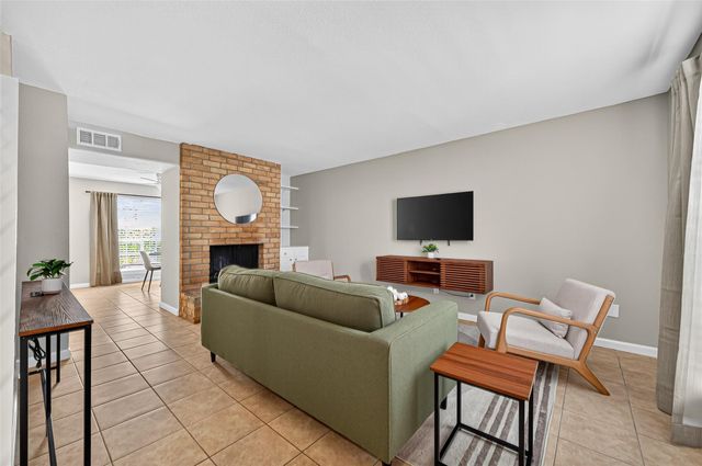 4064 Belle Park Drive 4064, Houston, TX 77072