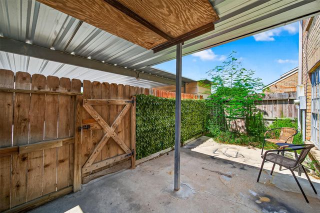 4064 Belle Park Drive 4064, Houston, TX 77072