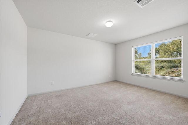 2410 Great Oaks DR 402, Round Rock, TX 78681
