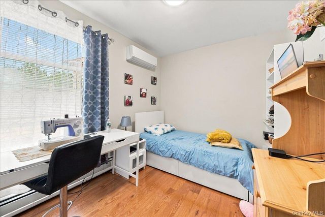 1366 Siegfried Place, Bronx, NY 10465