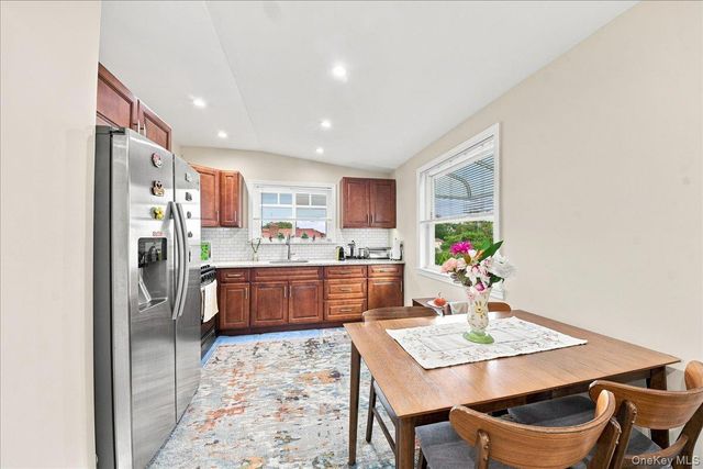 1366 Siegfried Place, Bronx, NY 10465