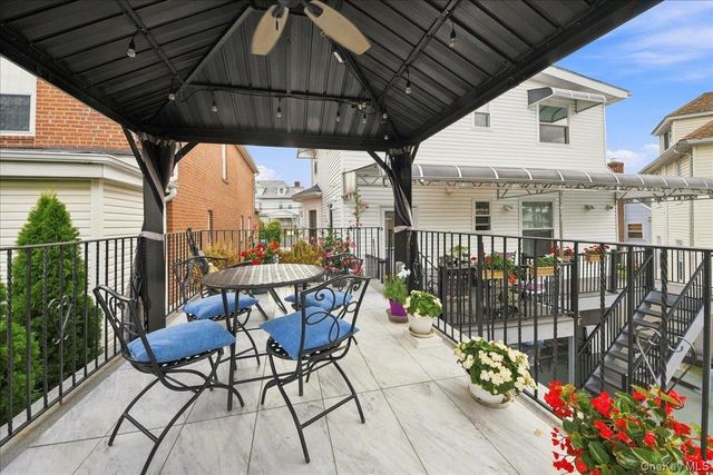1366 Siegfried Place, Bronx, NY 10465