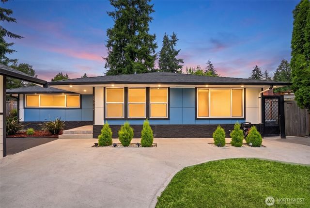 19912 Dayton Avenue N, Shoreline, WA 98133