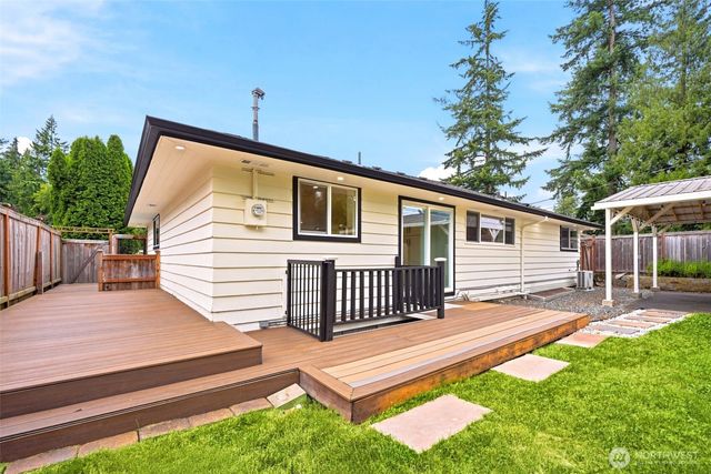 19912 Dayton Avenue N, Shoreline, WA 98133