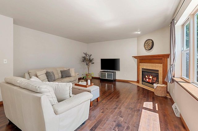 3437 SANDGATE CASTLE DRIVE, Green Bay, WI 54313