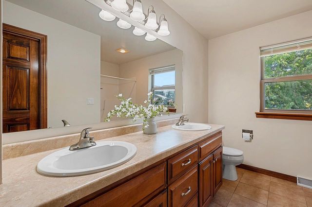3437 SANDGATE CASTLE DRIVE, Green Bay, WI 54313