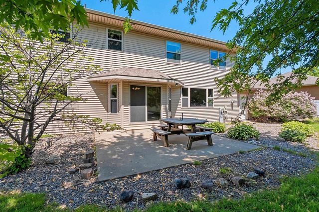 3437 SANDGATE CASTLE DRIVE, Green Bay, WI 54313