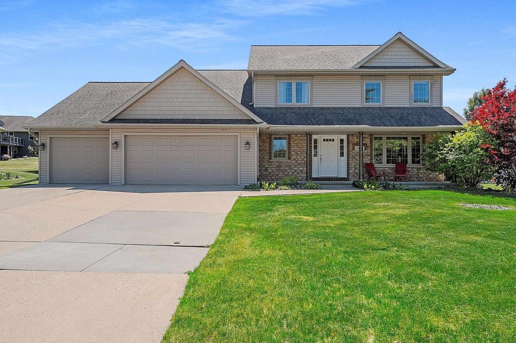 3437 SANDGATE CASTLE DRIVE, Green Bay, WI 54313