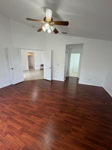 8046 Florenza Drive, Boynton Beach, FL 33472